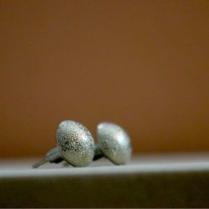 Silvertone  Frosted Studs